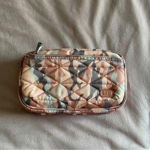 Lug Roundabout in Camo Rose